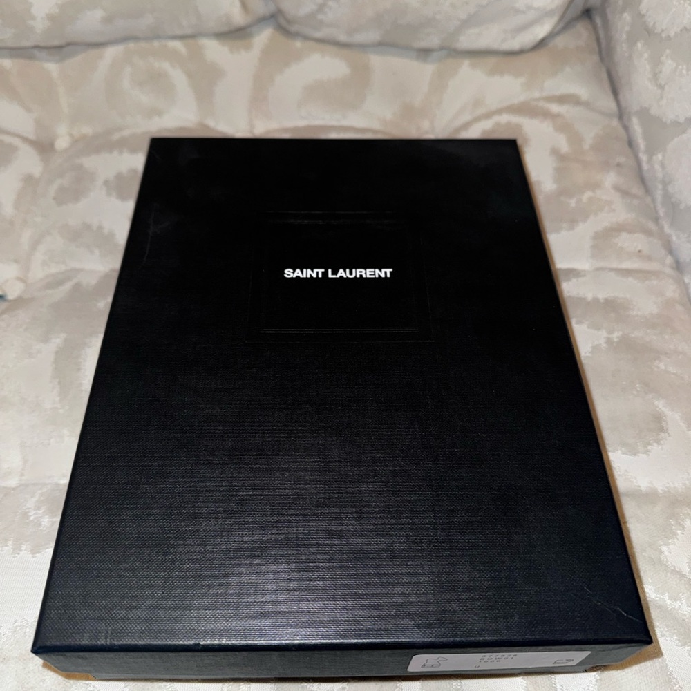 Saint Laurent Black Chevron Clutch with Gold Chain - Picture 7 of 7
